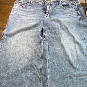 Blue Denim American Eagle wide leg comfort fit classic 90s style